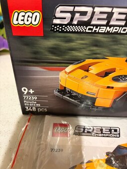 Lego Speed Champions 77239 - 2
