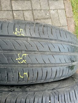 4ks letne 205/60R16 Kumho - 2
