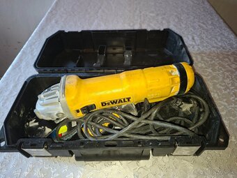 Dewalt- uhlová brúska 125mm - 2