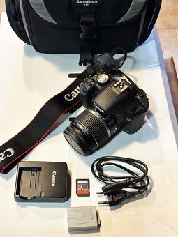 Digitálna zrkadlovka Canon 500D + objektív a príslušenstvo - 2