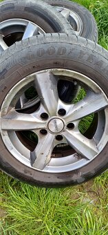 Predám zánovné disky r15 5x112 s pneu - 2