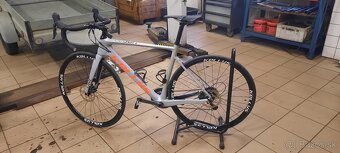 Cestný karbonový bike Kellys URC 30 - 2