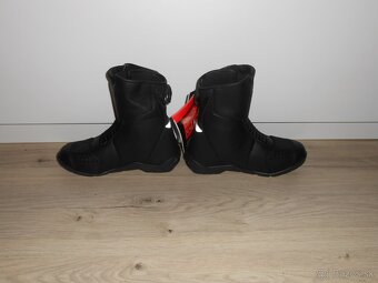 Predam nove kozene damske moto topanky RST o velkosti EU 38 - 2