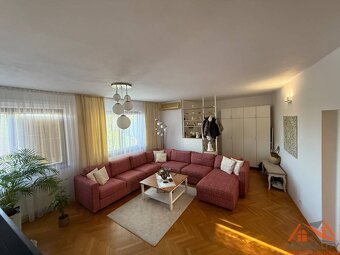 Prenájom Veľkometrážny klimatizovaný 130m2 4izbový byt Komá - 2