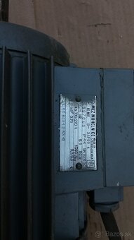 Predám elektromotor 750w,1400ot/min - 2