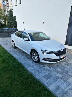 Škoda Superb iv 1,4 TSI PHEV - odpočet DPH - 2