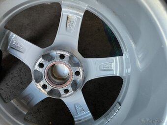 Elektróny Dezent 7Jx17 5x108 + zimné pneu 215/65 R17 - 2