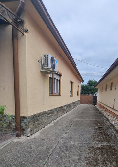 NA PREDAJ - 3-izbový rodinný dom - 2