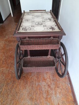 Predám servírovací vozík - 2