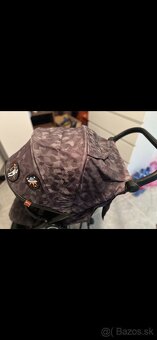 Petite Mars stret + - 2