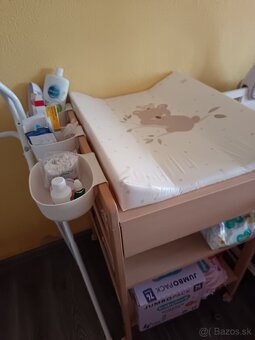 Prebaľovacia pult - 2