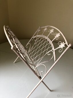 Vintage stojan na časopisy - 2