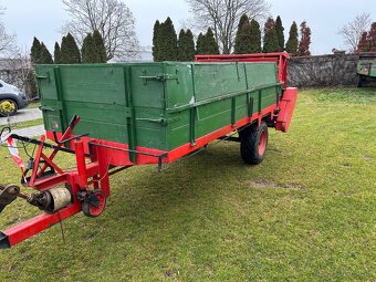 Rozmetalo maštalneho hnoja - 2