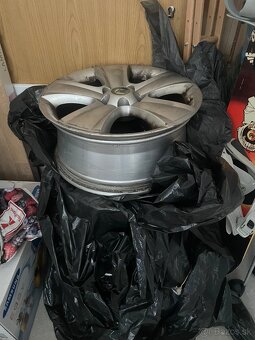 Original 17” disky skoda Yeti - 2