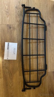 Oceľová mreža do batožinového priestoru výklopná - 2