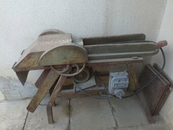 Elektrická sečkareň - rezačka - 2