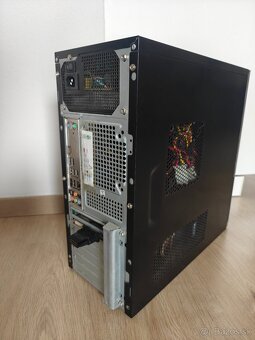 Intel Q9400 6GB GTX460 SSD - 2