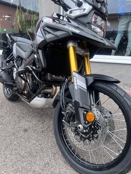 SUZUKI V-STROM 1050 DE - 2