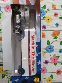1:43 Kenworth kamión - 2