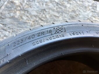225/40ZR18 92Y MichelinPilot Sport 4 - 2