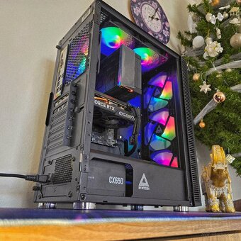 Tichý herný PC s RTX 4060 - 2