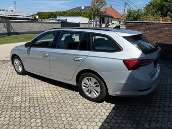 Škoda Octavia Combi 2.0 TDI SCR Style DSG - 2