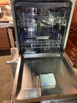 Vstavaná plne integrovaná Umývačka riadu 60cm BEKO DIN28430 - 2