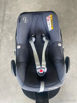 Maxi cosi autosedacka + isofix - 2