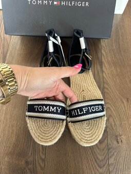 Sandále Tommy hilfiger - 2