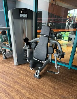 Life Fitness - 2