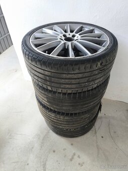 AMG 20 disky s pneumatikami Mercedes E - 2
