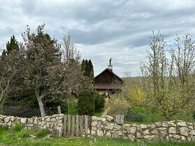 Zľava Chata so záhradou Hájky, výmena - 2