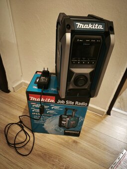 Radio makita - 2