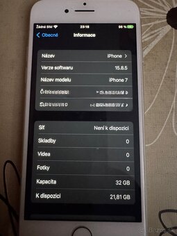 Apple iPhone 7 - 2
