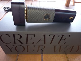 Zaholovací planžetový strojček Andis reSurge Shaver - 2