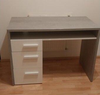 Písací stôl - 2