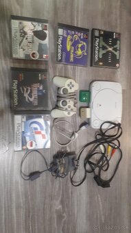 Sony PlayStation 1 Slim - 2