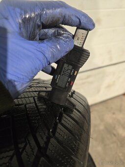 Zimné Pneu 205/70 R15 - 2