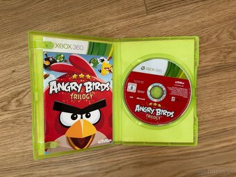 Angry Birds Trilogy (XBOX 360) - 2