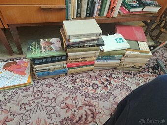 Zbierka kníh - 2
