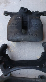 Predné brzdy / strmene orig. VW - 2