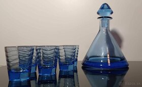 Nadherná modrá karafa plus 6 pohárikov nepoškodené - 2
