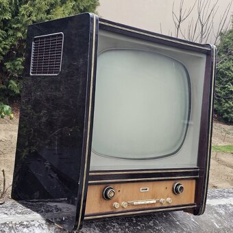 60-te roky / KUBA - TISCHGERAT 24" / elektronková televízia - 2