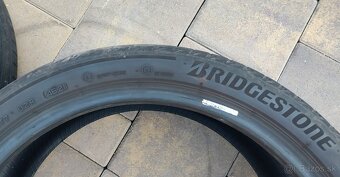P: 225/40 R18 letne Bridgestone - 2