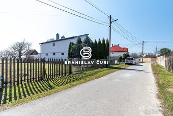 NA PREDAJ STAVEBNÝ POZEMOK V OBCI SEDLISKÁ - 2