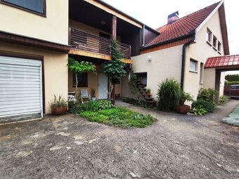 Predám rodinný dom v meste Levice, širšie centrum - 2