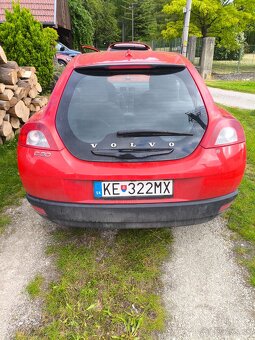 Predám Volvo C30 1.6 benzín r.2010 - 2