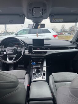 Audi - 2