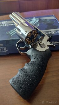 Vzduchová revolverSmith&wesson 629 5palcov - 2