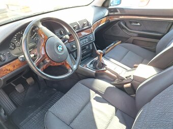 BMW 525i Touring 141kw Manuál - 2